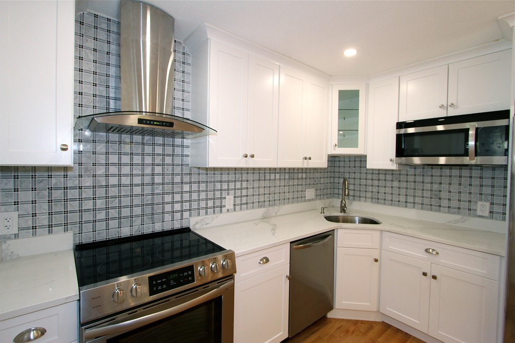 2 bed, 2 bath apartment for rent at 336 Adams St Unit 12, Dorchester — photo 6 of 12