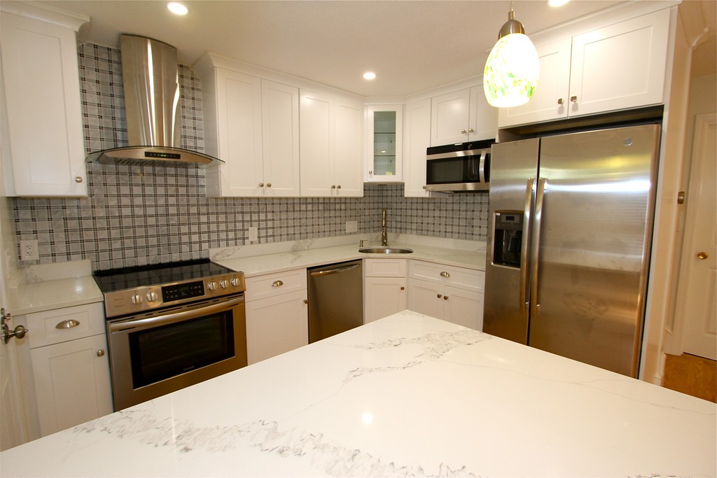 2 bed, 2 bath apartment for rent at 336 Adams St Unit 12, Dorchester — photo 2 of 12