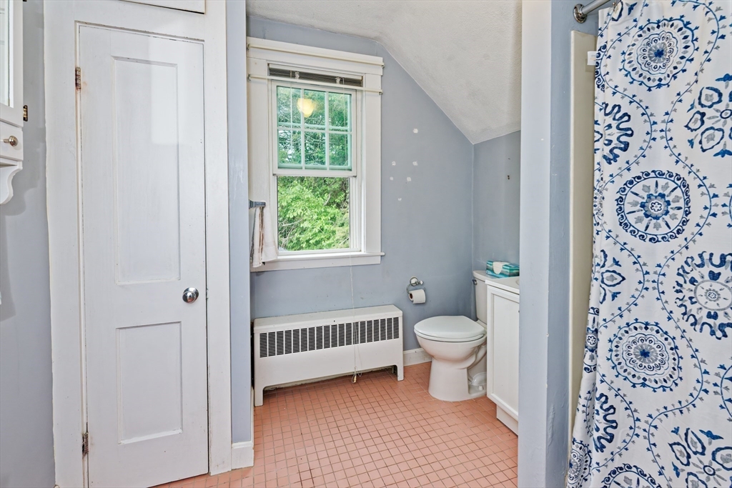 1 bed, 1 bath apartment for rent at 336 Bishop St Unit 2, Framingham — photo 10 of 18