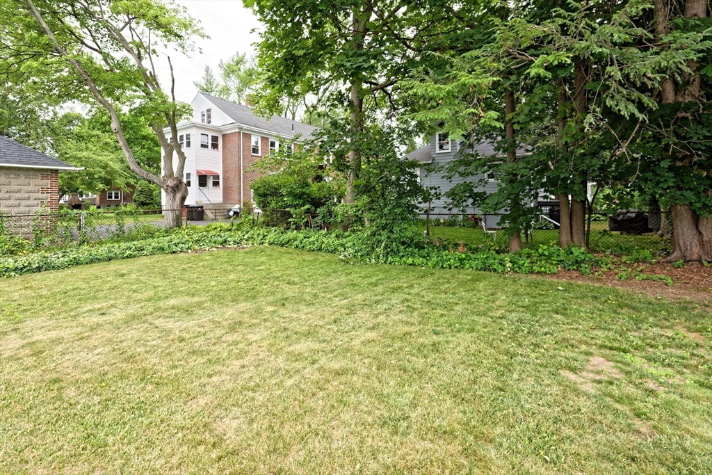 1 bed, 1 bath apartment for rent at 336 Bishop St Unit 2, Framingham — photo 16 of 18