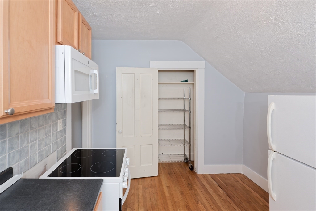 1 bed, 1 bath apartment for rent at 336 Bishop St Unit 2, Framingham — photo 9 of 18