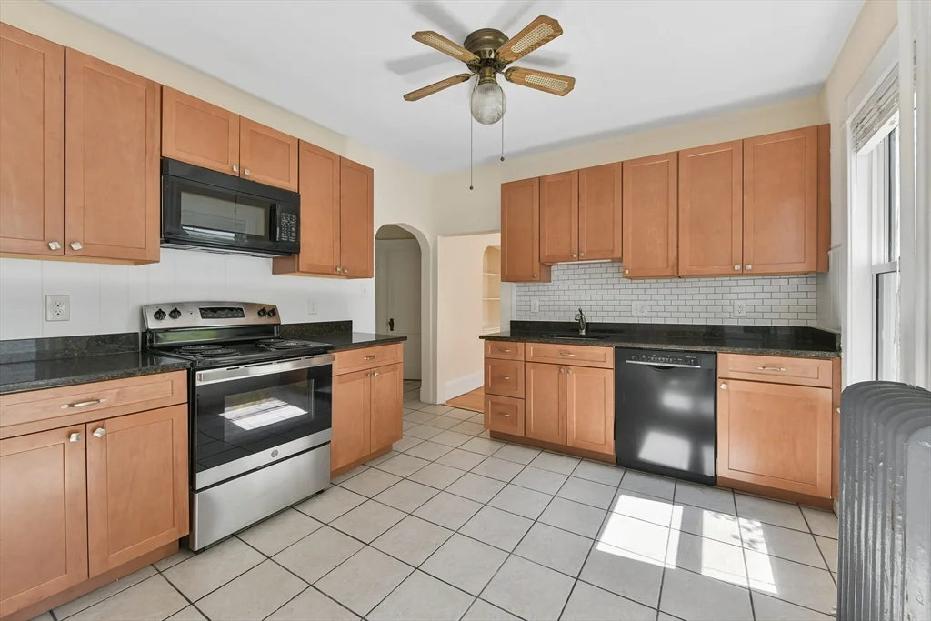 3 bed, 1 bath apartment for rent at 336 Cornell St Unit 1, Roslindale — photo 4 of 21