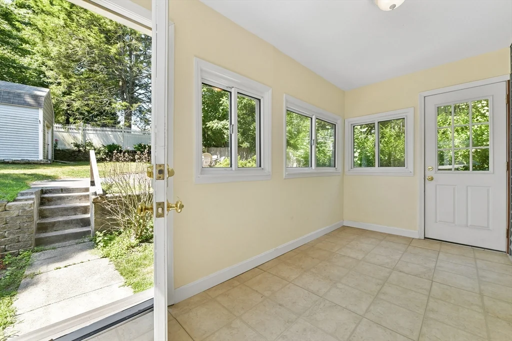 3 bed, 1 bath apartment for rent at 336 Cornell St Unit 1, Roslindale — photo 18 of 21