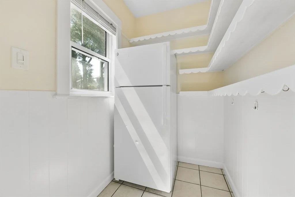 3 bed, 1 bath apartment for rent at 336 Cornell St Unit 1, Roslindale — photo 6 of 21