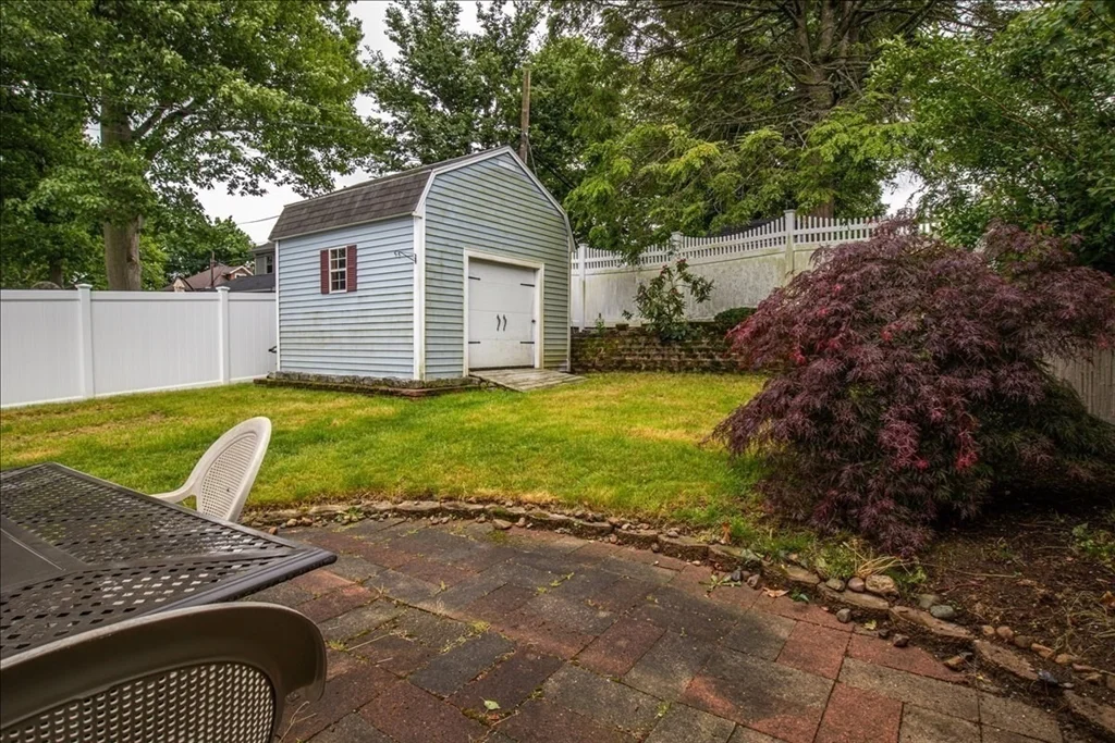 5 bed, 2 bath apartment for rent at 336 Cornell St Unit 2, Roslindale — photo 35 of 41