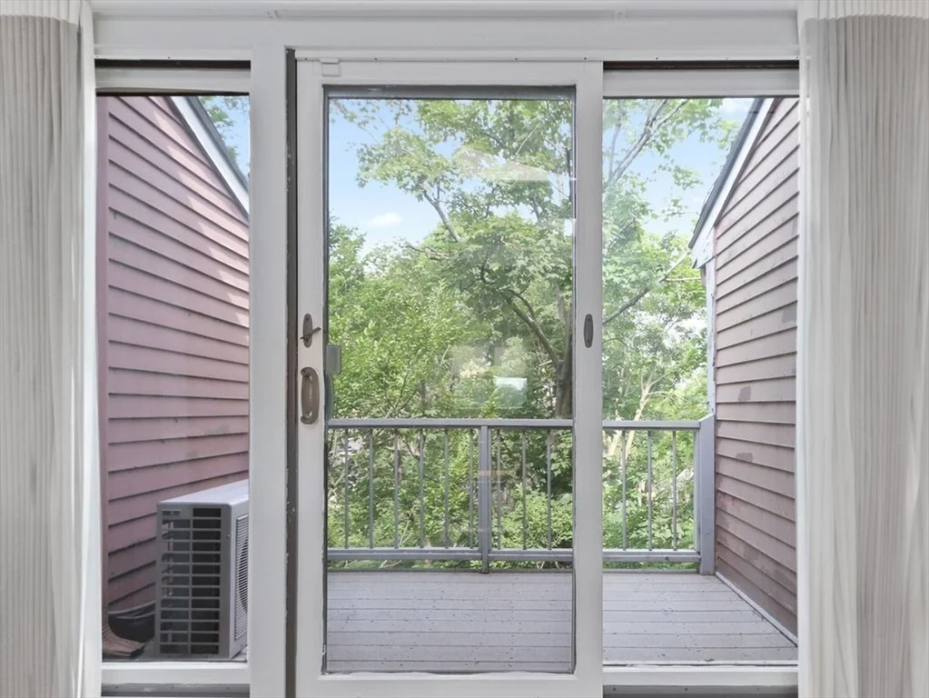 3 bed, 2 bath apartment for rent at 336 Harvard St Unit E, Harvard Square — photo 24 of 41