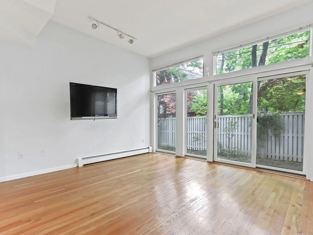 3 bed, 2 bath apartment for rent at 336 Harvard St Unit E, Harvard Square — photo 2 of 41