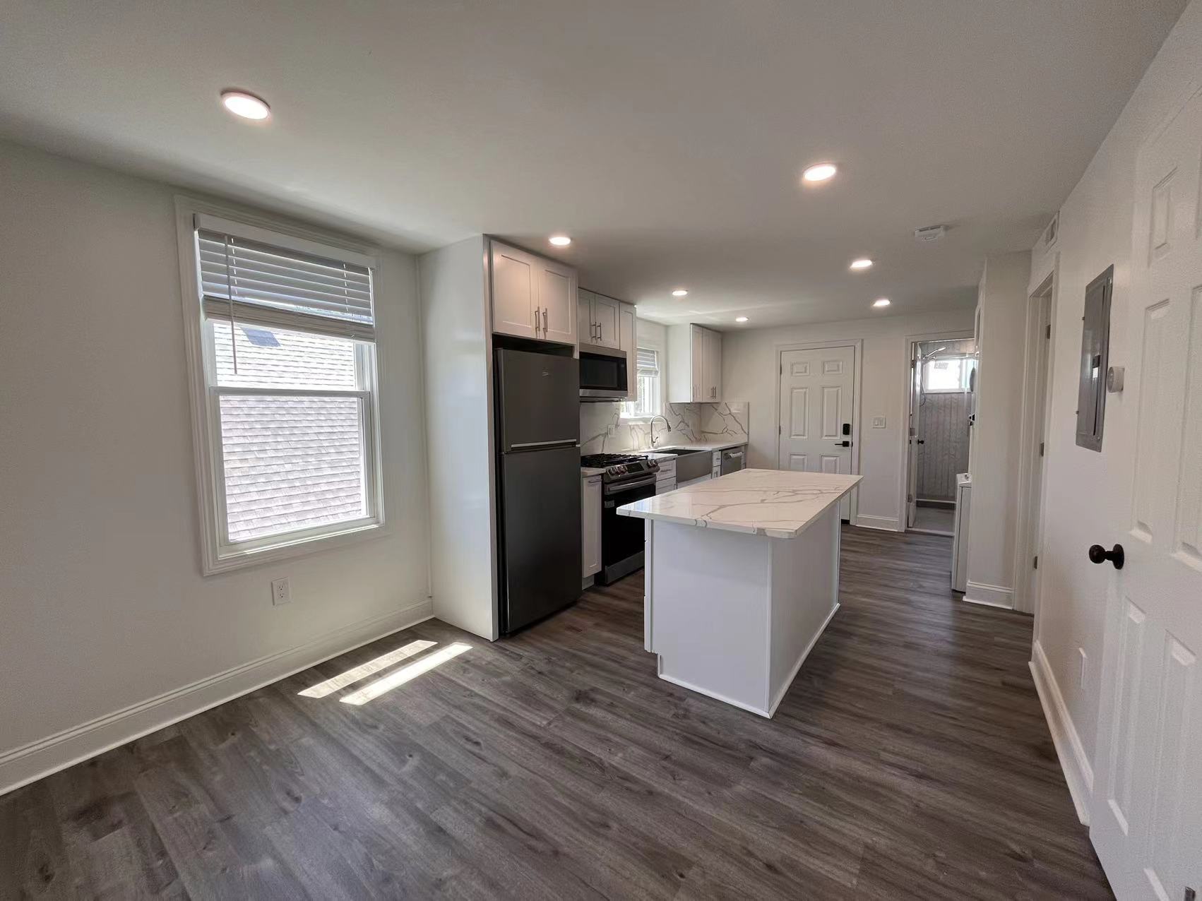 2 bed, 1 bath apartment for rent at 336 Lowell St Unit 2, Magoun Square — photo 2 of 9