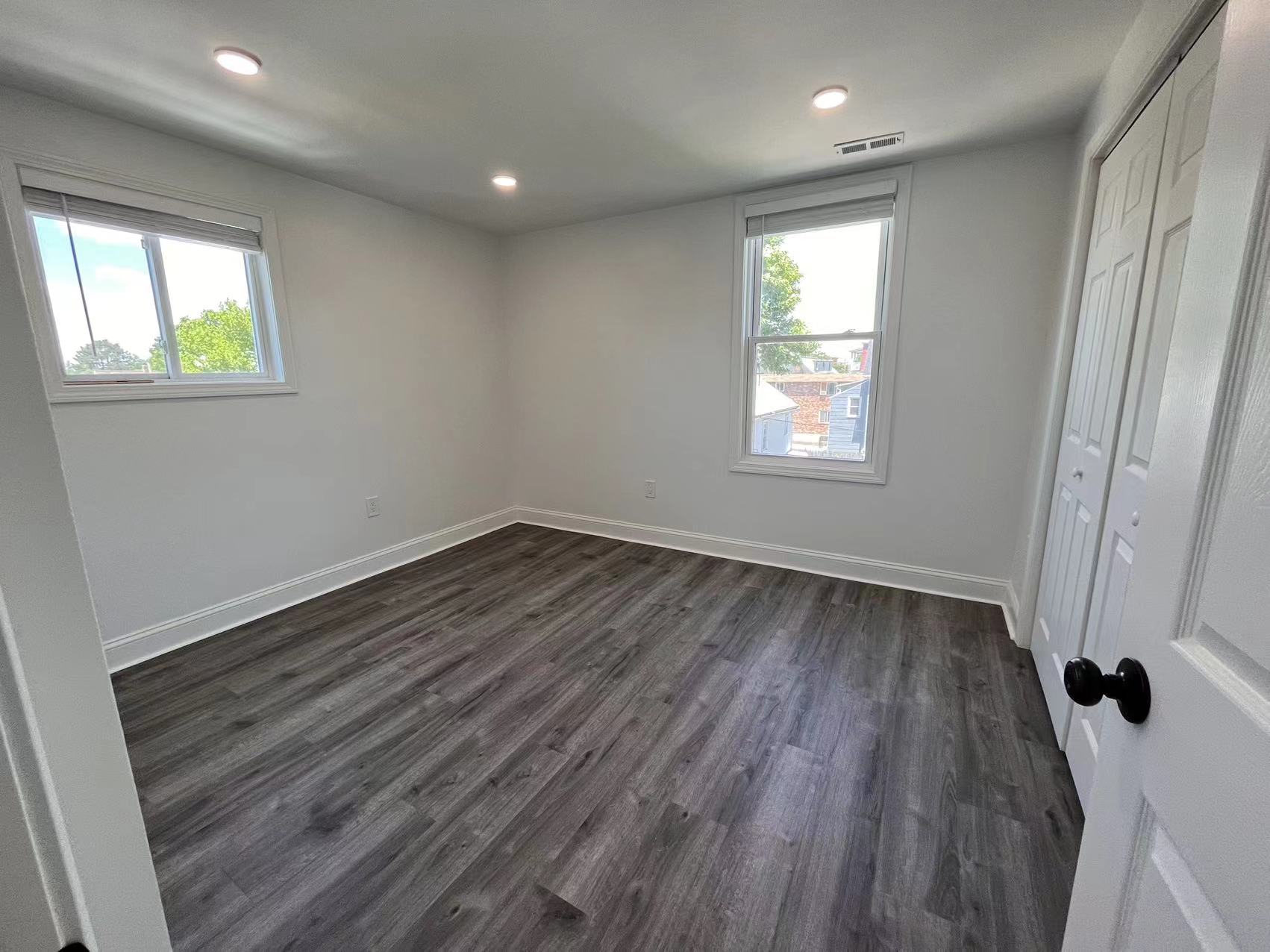 2 bed, 1 bath apartment for rent at 336 Lowell St Unit 2, Magoun Square — photo 8 of 9