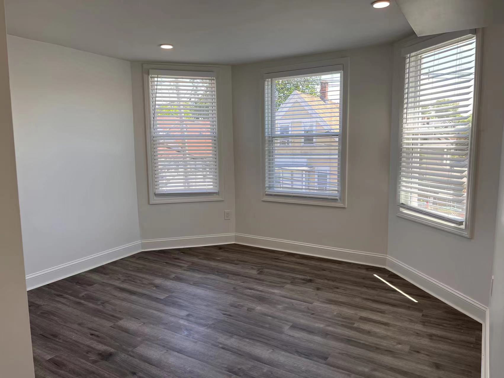 2 bed, 1 bath apartment for rent at 336 Lowell St Unit 2, Magoun Square — photo 4 of 9