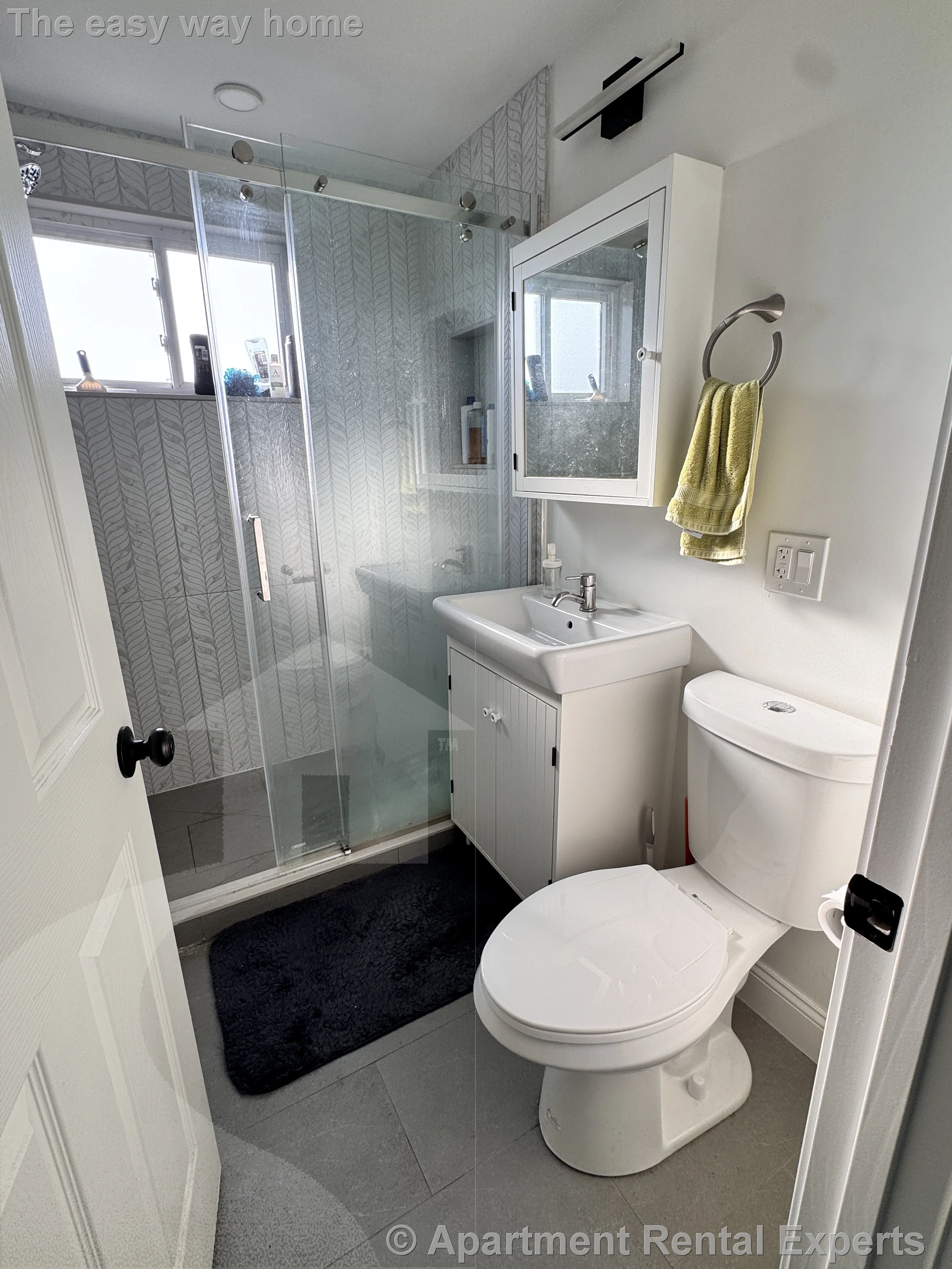 2 bed, 1 bath apartment for rent at 336 Lowell St Unit 3, Magoun Square — photo 6 of 24