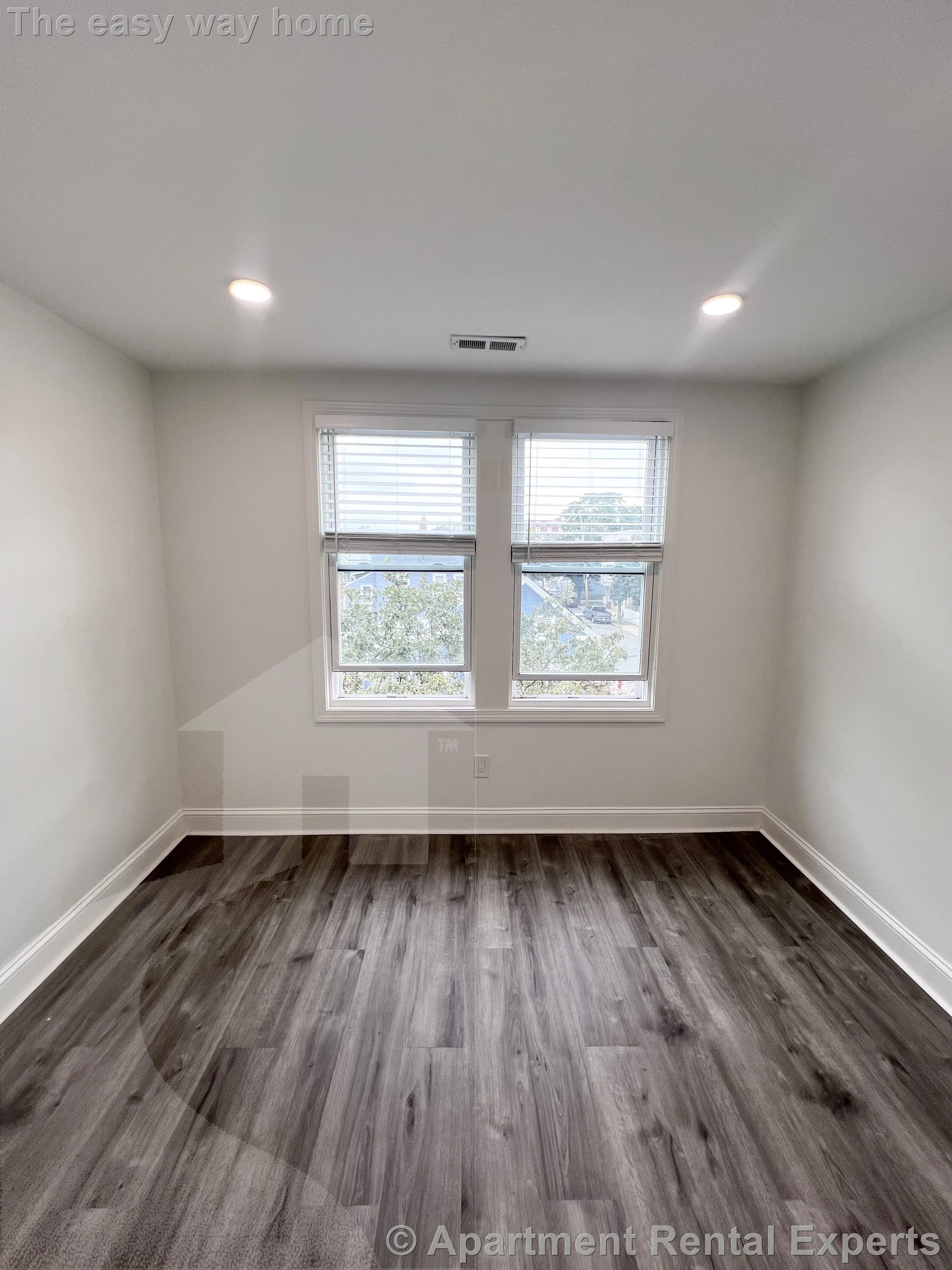 2 bed, 1 bath apartment for rent at 336 Lowell St Unit 3, Magoun Square — photo 11 of 15