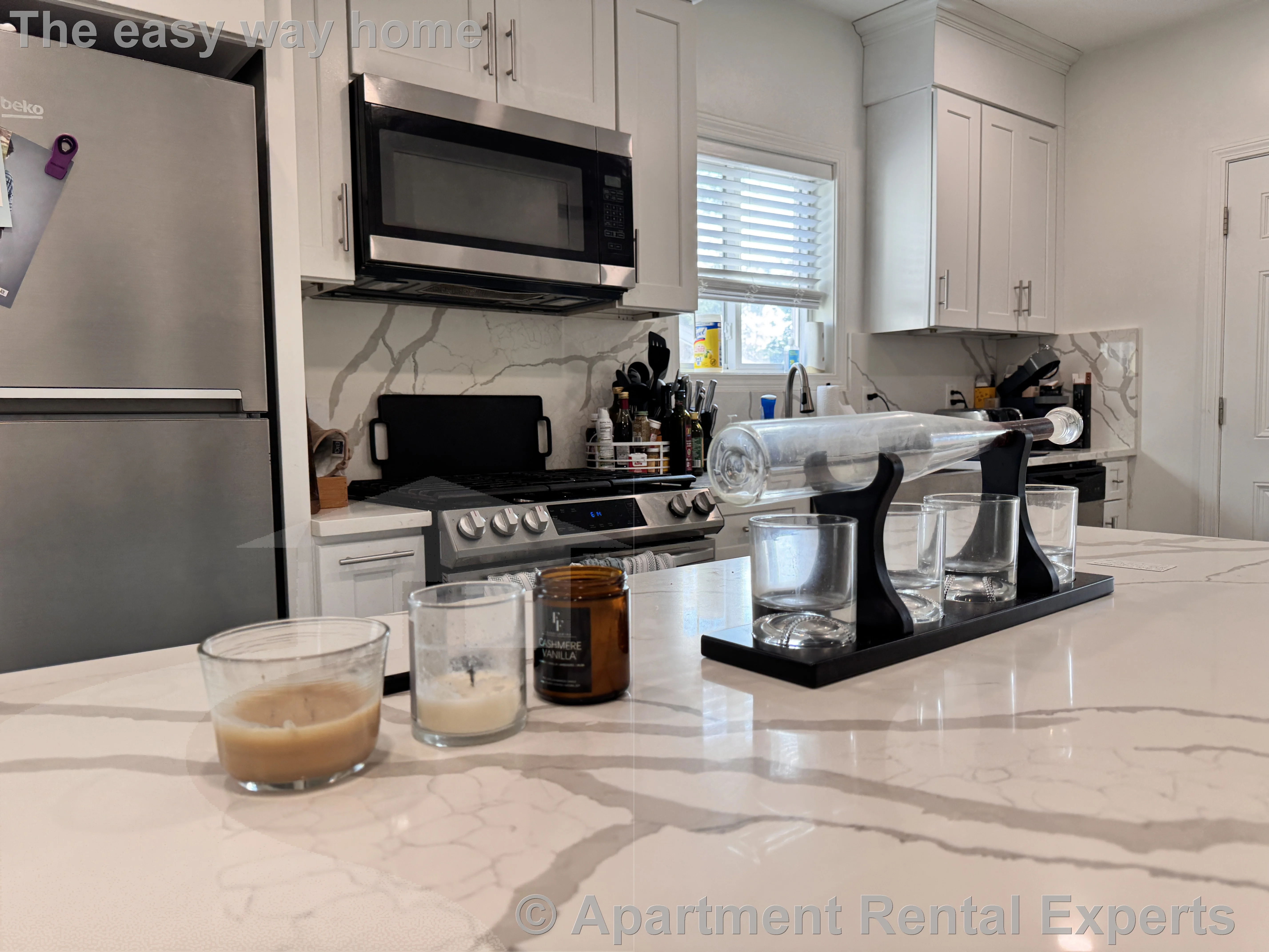 2 bed, 1 bath apartment for rent at 336 Lowell St Unit 3, Magoun Square — photo 3 of 24