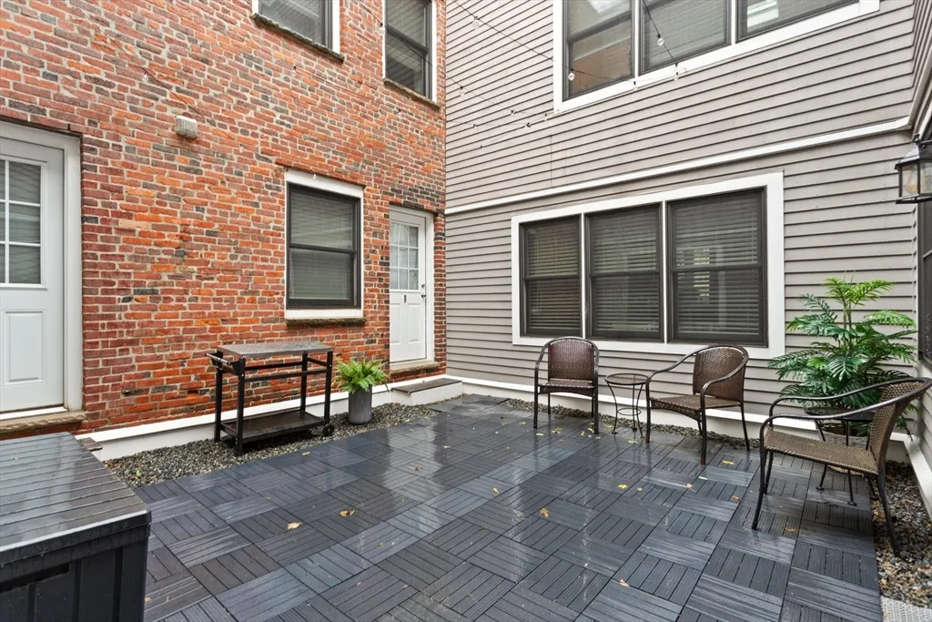 2 bed, 2.5 bath apartment for rent at 336 Saratoga St Unit 3, East Boston — photo 13 of 13