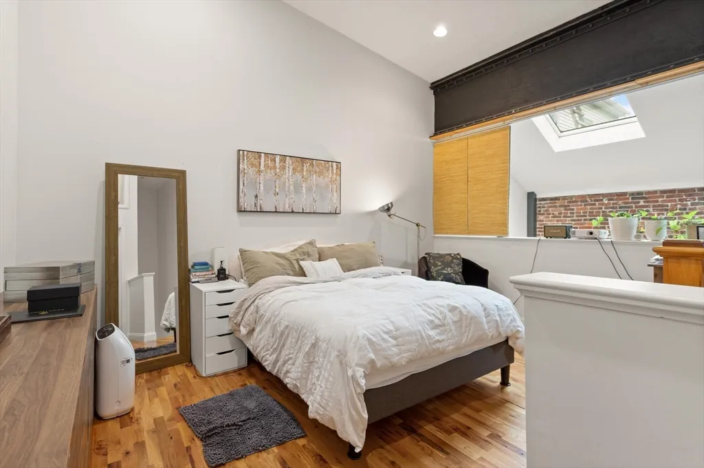 2 bed, 2.5 bath apartment for rent at 336 Saratoga St Unit 3, East Boston — photo 9 of 13
