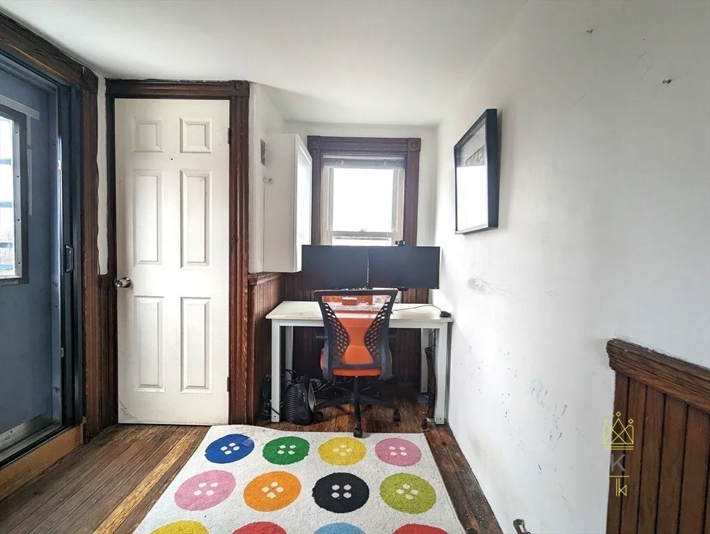 3 bed, 1.5 bath apartment for rent at 336 Washington St Unit 3, Emerson Gardens — photo 8 of 12