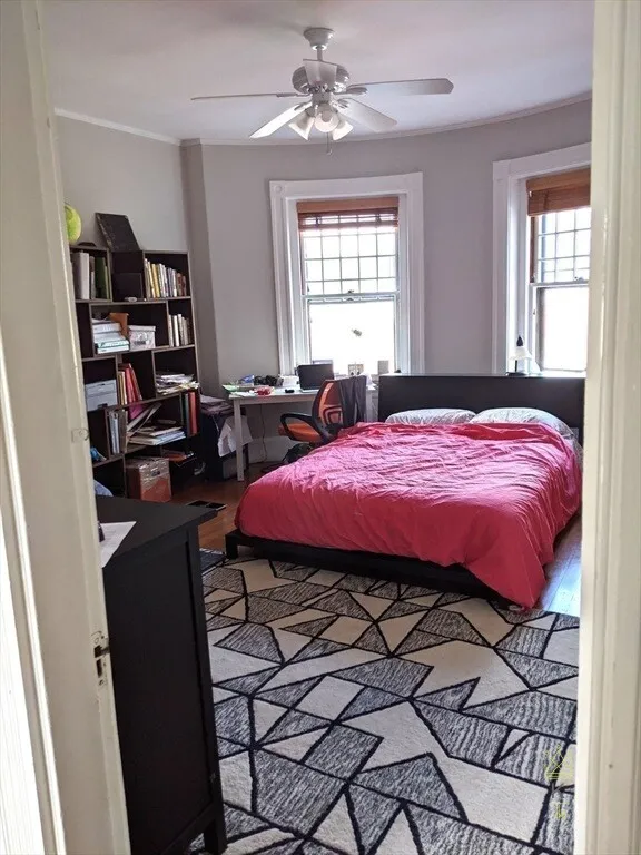 3 bed, 1.5 bath apartment for rent at 336 Washington St Unit 3, Emerson Gardens — photo 4 of 12