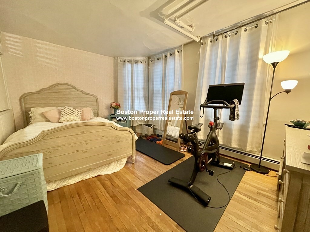 1 bed, 1 bath apartment for rent at 337 Beacon St Unit 101, Back Bay — photo 5 of 14