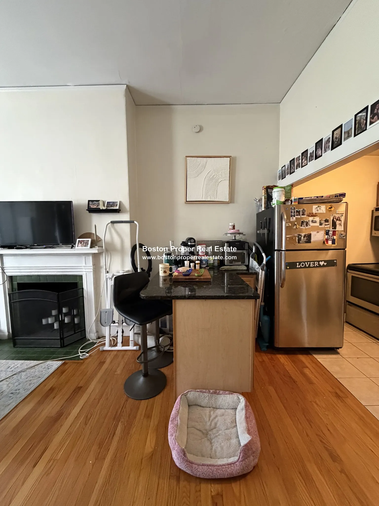 1 bed, 1 bath apartment for rent at 337 Beacon St Unit 4, Back Bay — photo 7 of 10