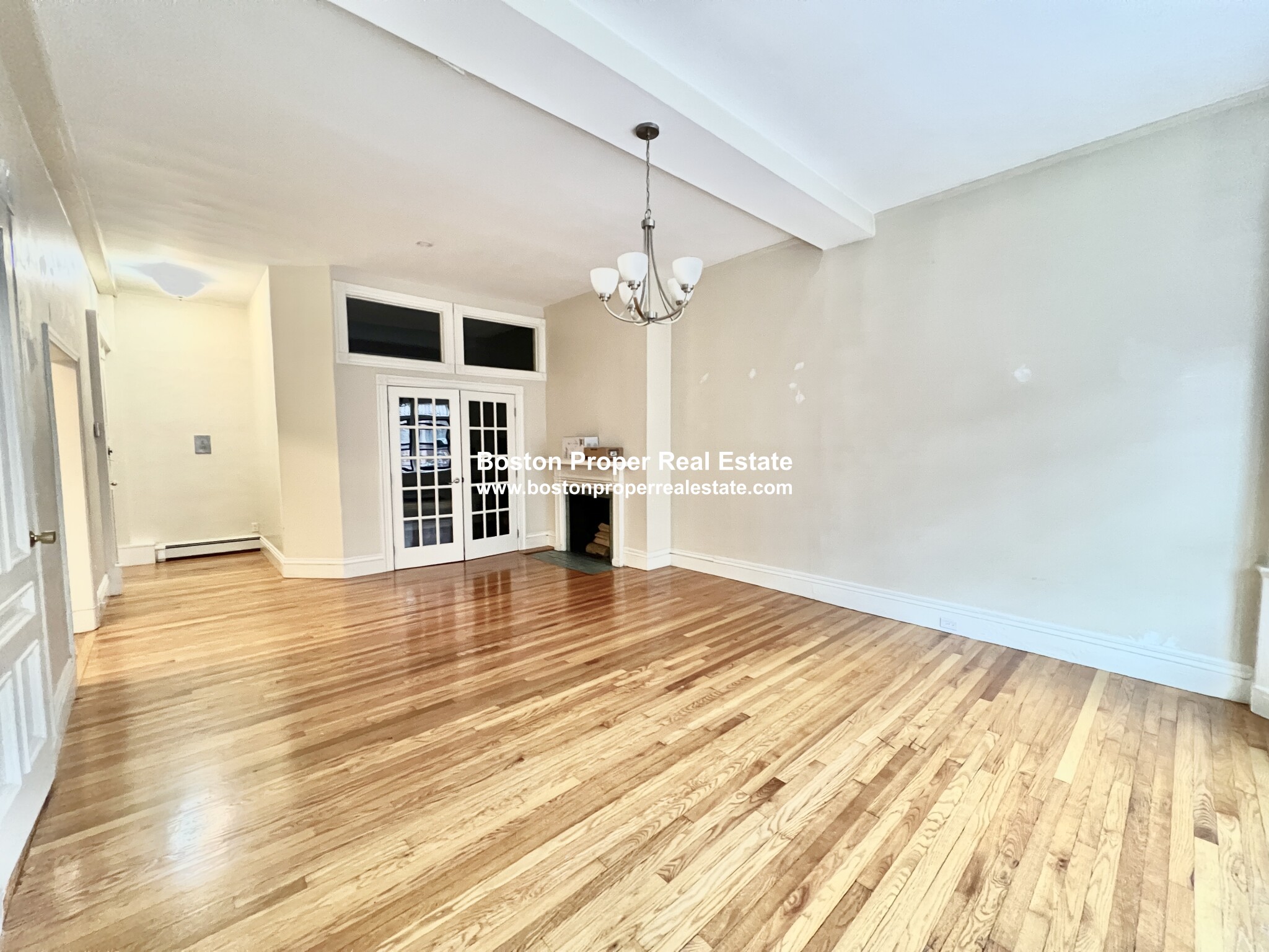 1 bed, 1 bath apartment for rent at 337 Beacon St Unit 5, Back Bay — photo 2 of 7