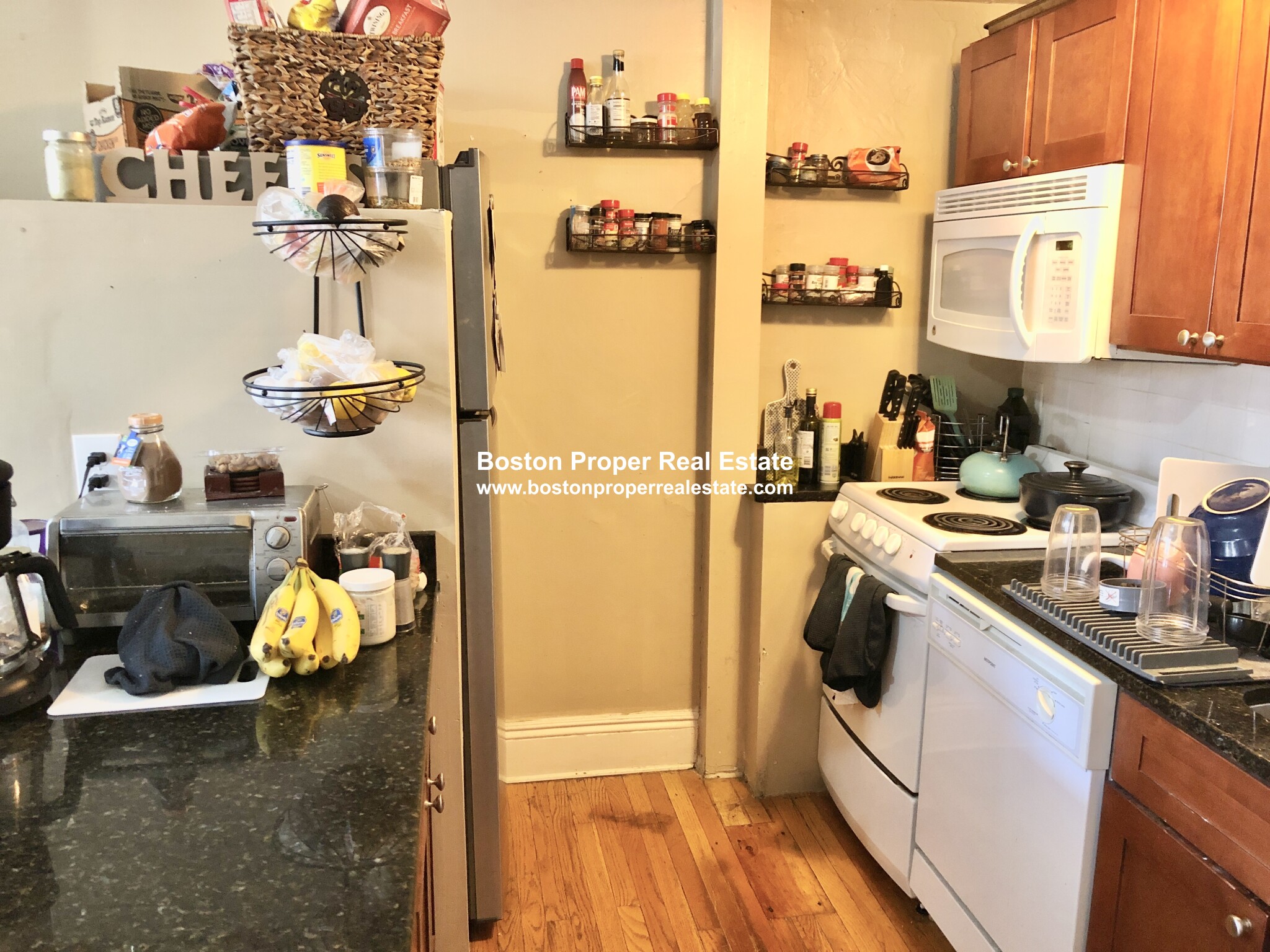 1 bed, 1 bath apartment for rent at 337 Beacon St Unit 6, Back Bay — photo 7 of 8
