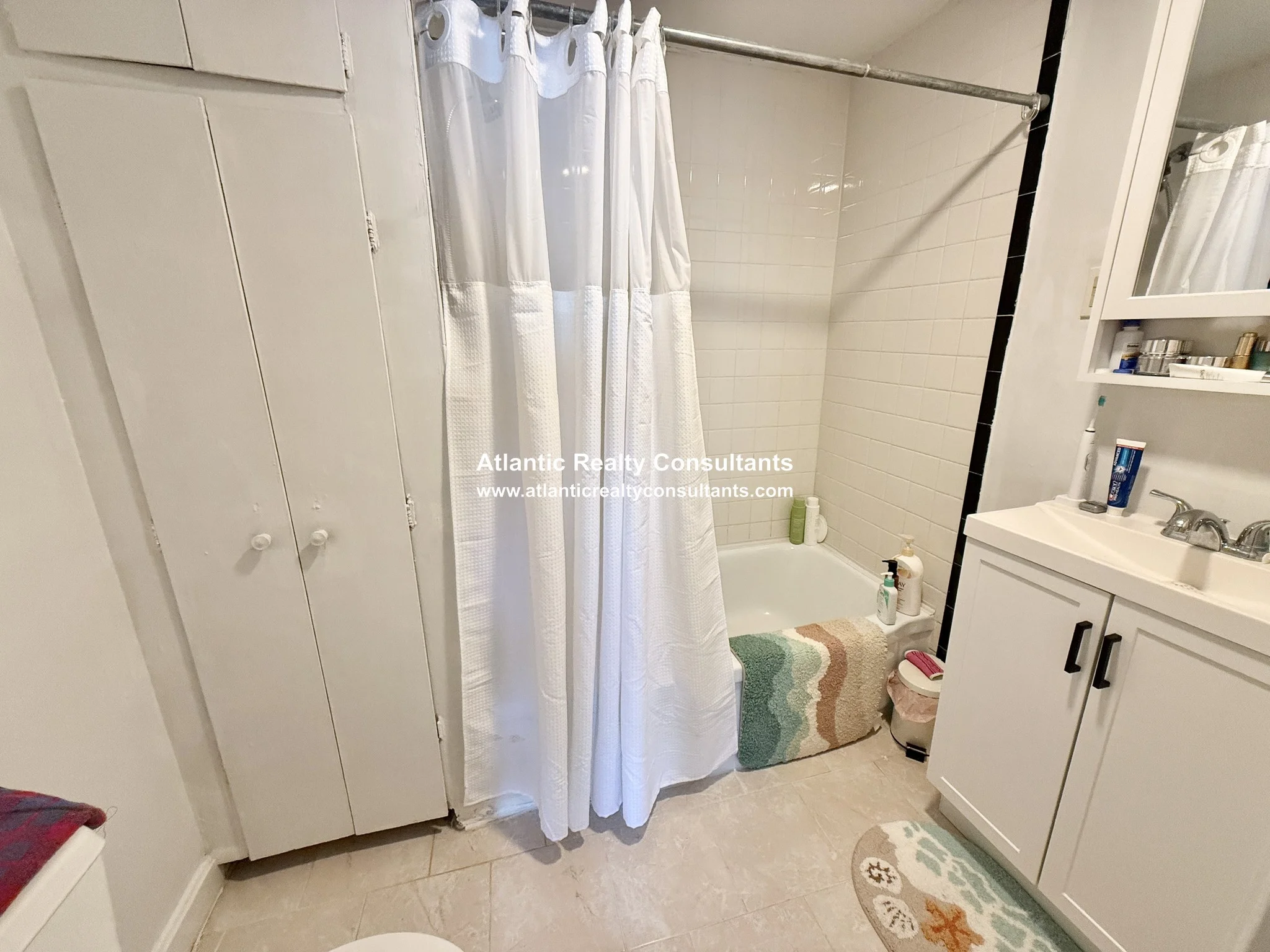 1 bed, 1 bath apartment for rent at 337 Beacon St Unit 601, Back Bay — photo 11 of 13