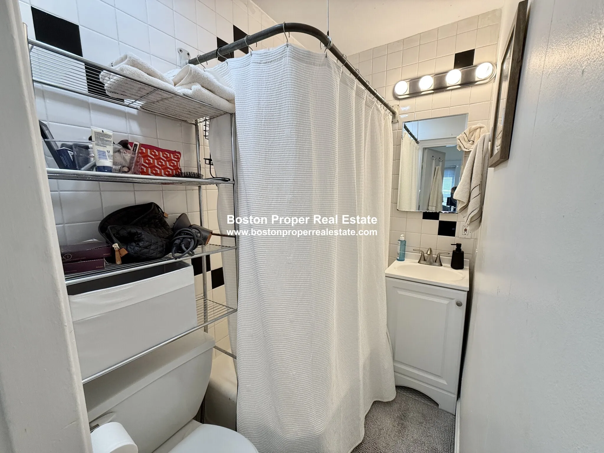 1 bed, 1 bath apartment for rent at 337 Beacon St Unit 9, Back Bay — photo 5 of 15