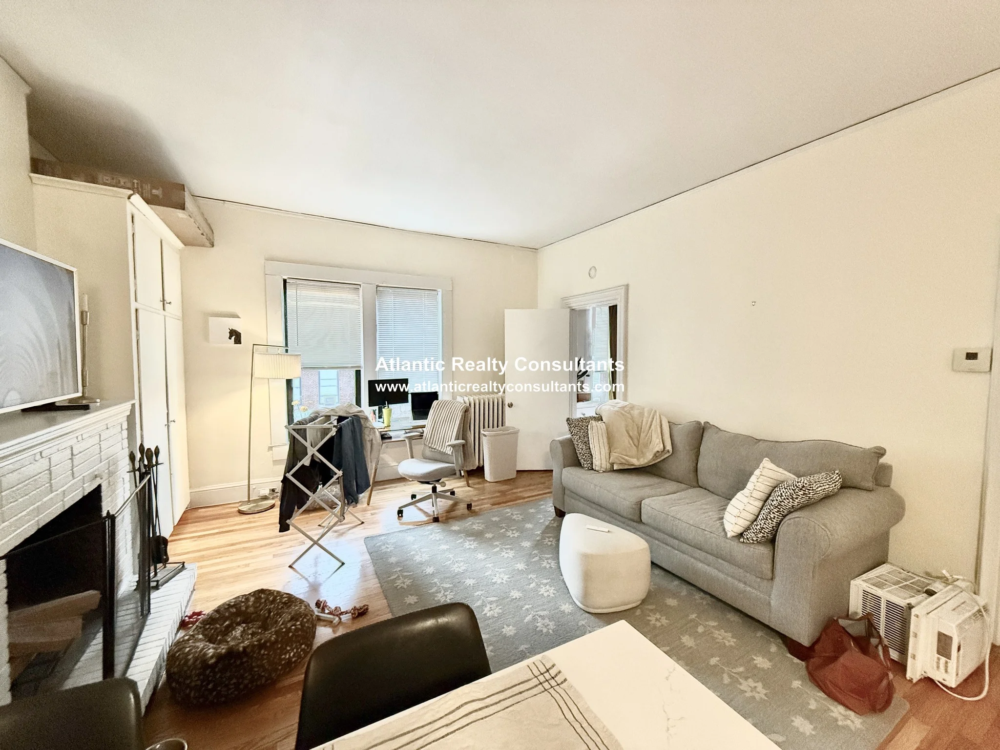1 bed, 1 bath apartment for rent at 337 Beacon St Unit 901, Back Bay — photo 3 of 10