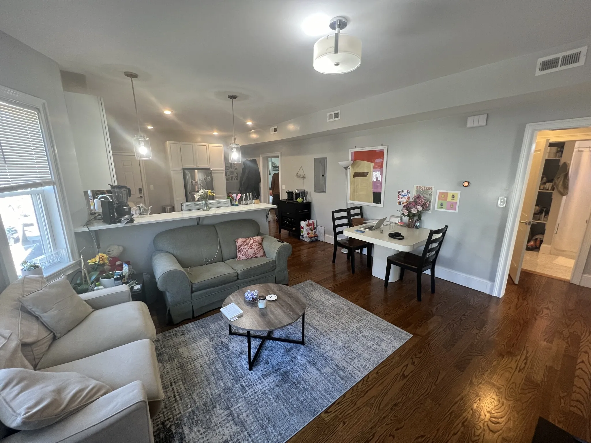 3 bed, 2 bath apartment for rent at 337 Highland Ave Unit 2, Powder House Square