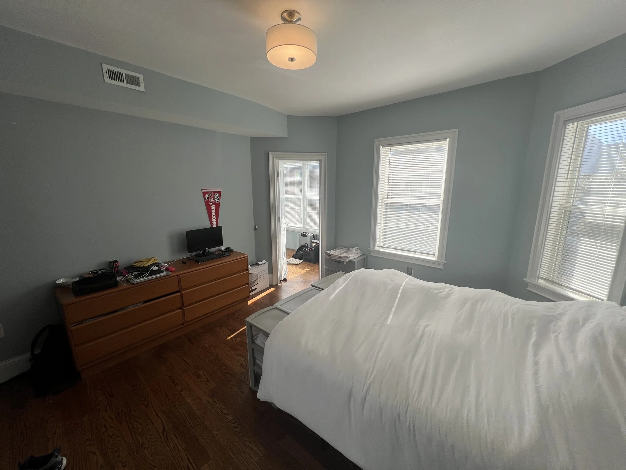 3 bed, 2 bath apartment for rent at 337 Highland Ave Unit 2, Powder House Square — photo 30 of 31