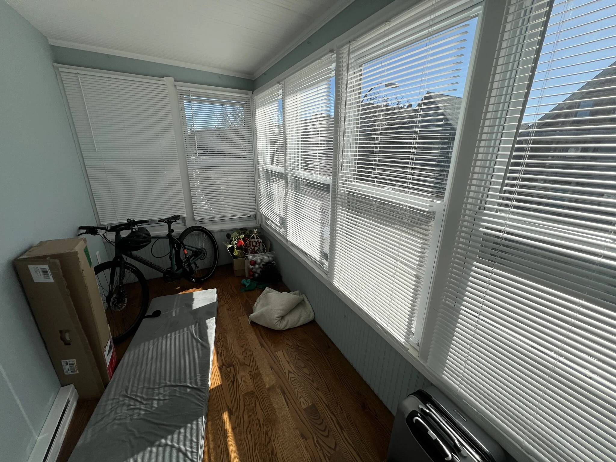 3 bed, 2 bath apartment for rent at 337 Highland Ave Unit 2, Powder House Square — photo 31 of 31