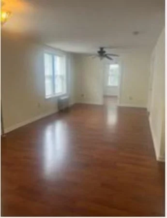 2 bed, 1 bath apartment for rent at 337 Sargeant St Unit 1R, Holyoke — photo 6 of 13