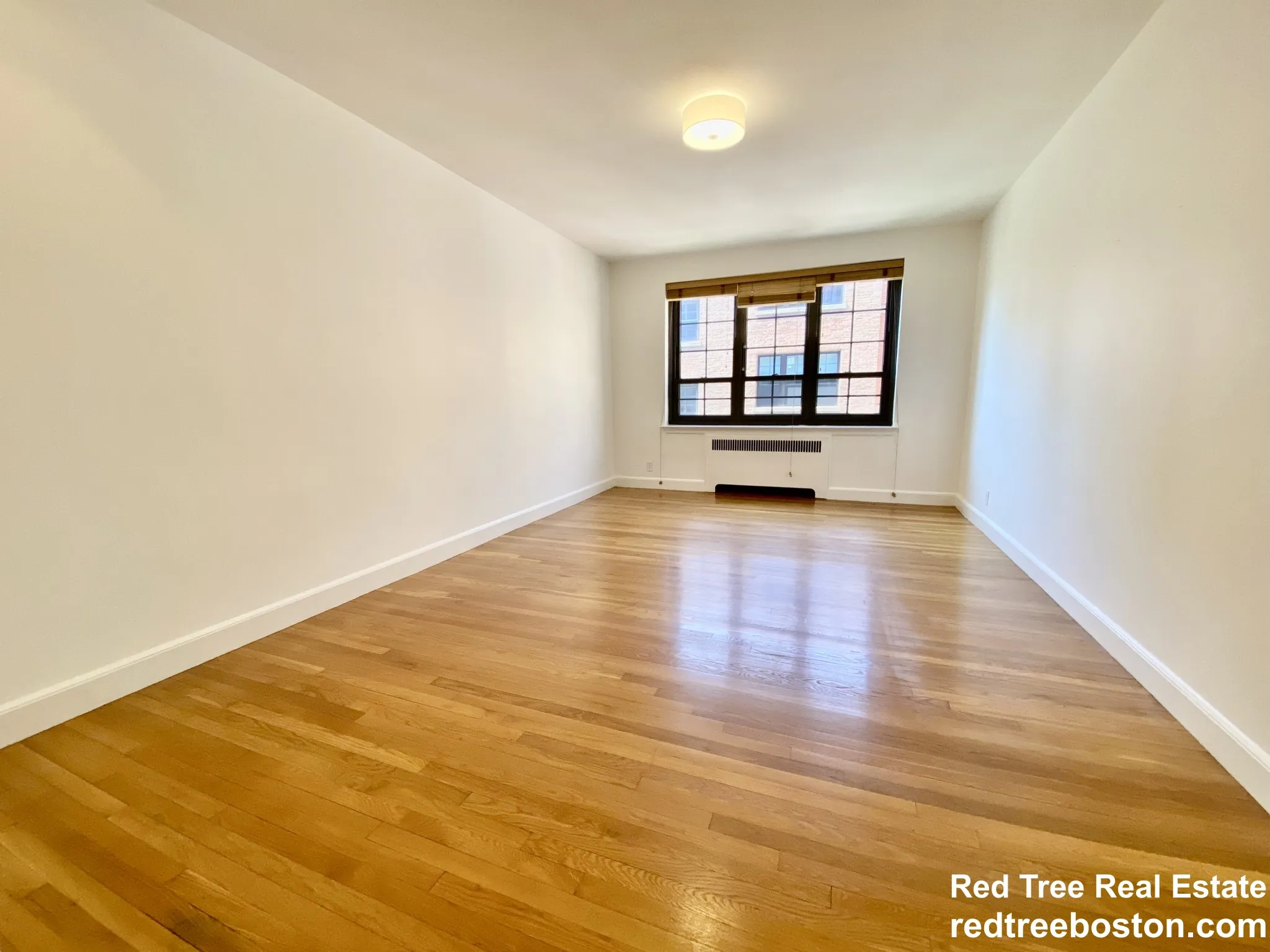 1 bed, 1 bath apartment for rent at 337 Tappan St Unit 3, Aspinwall Hill — photo 2 of 5