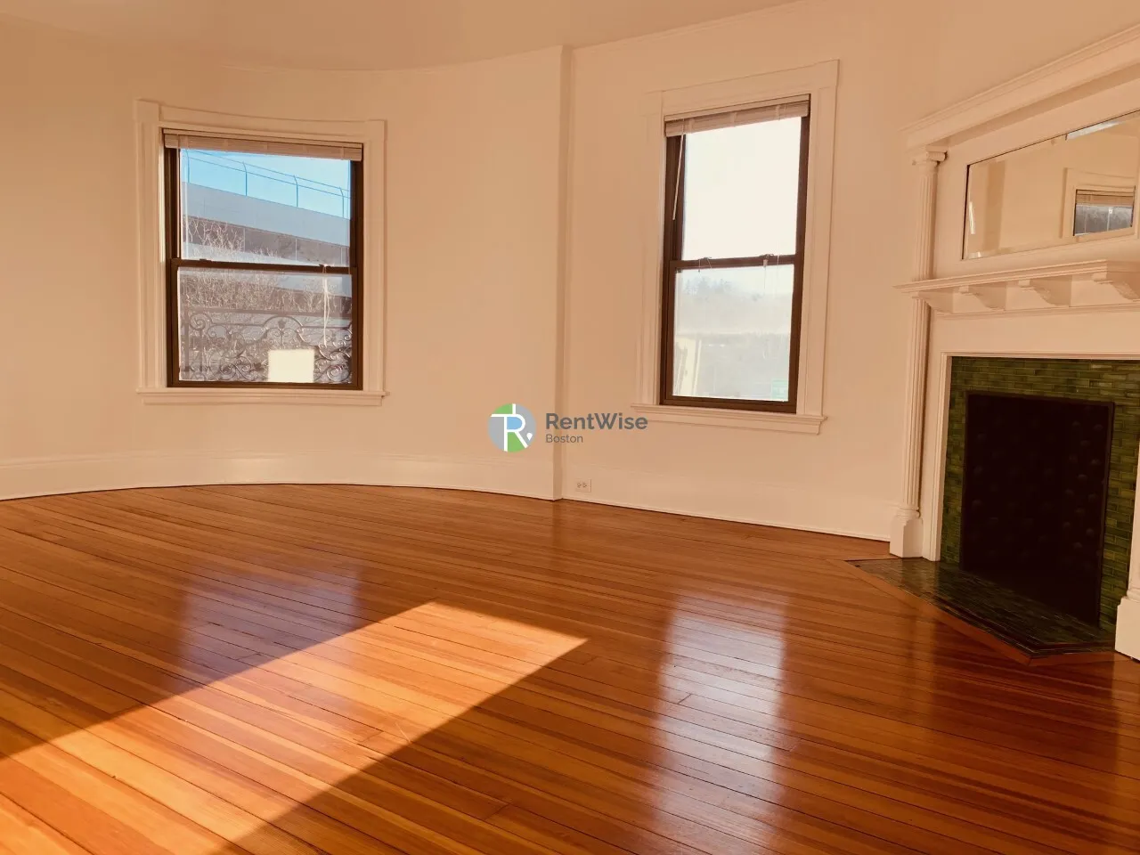 1 bed, 1 bath apartment for rent at 337 Washington St Unit 5, Newton Corner — photo 2 of 11