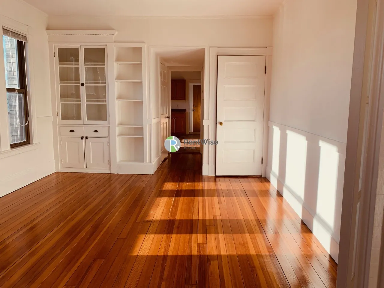 1 bed, 1 bath apartment for rent at 337 Washington St Unit 5, Newton Corner