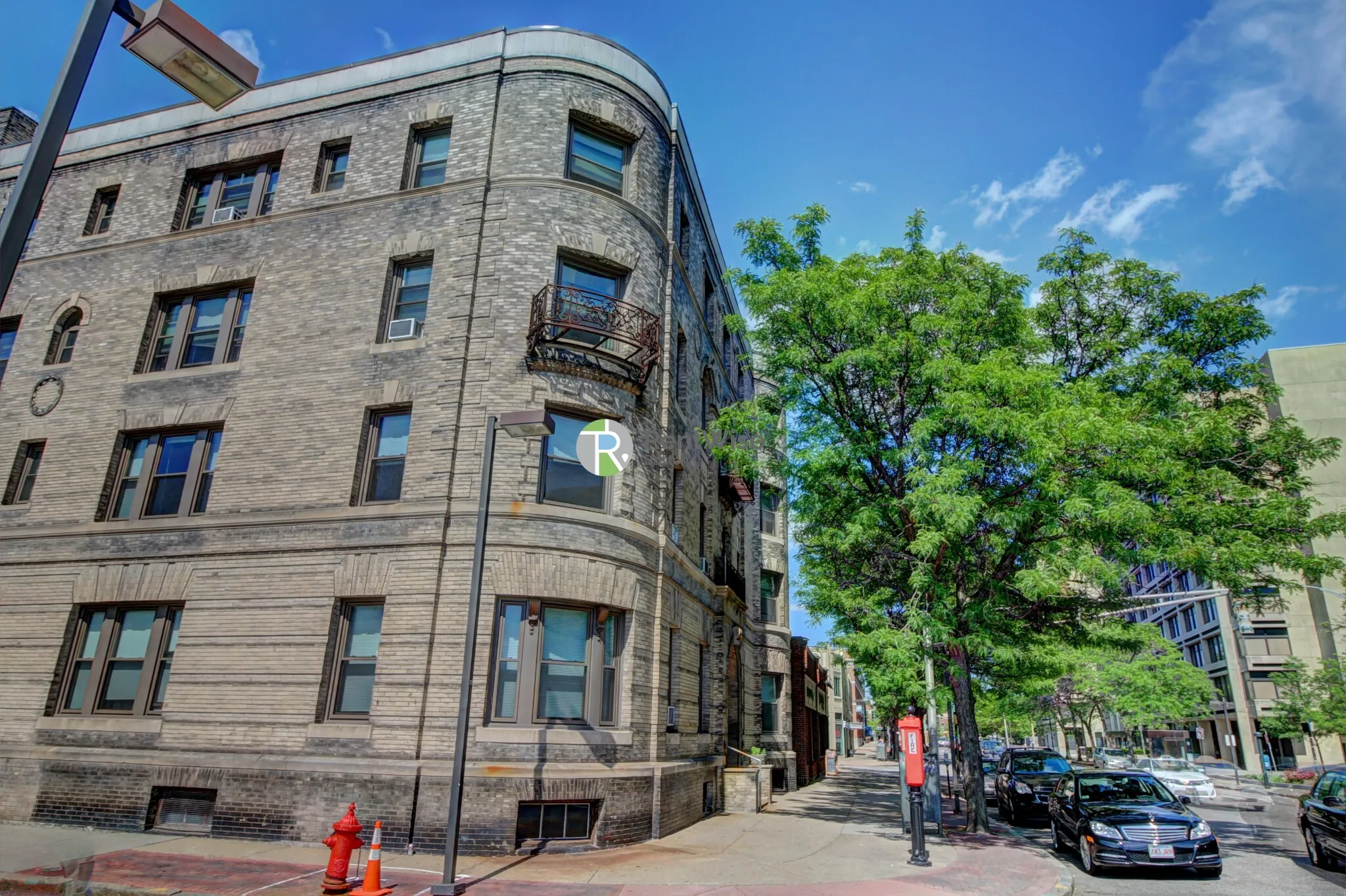 1 bed, 1 bath apartment for rent at 337 Washington St Unit 5, Newton Corner — photo 9 of 11