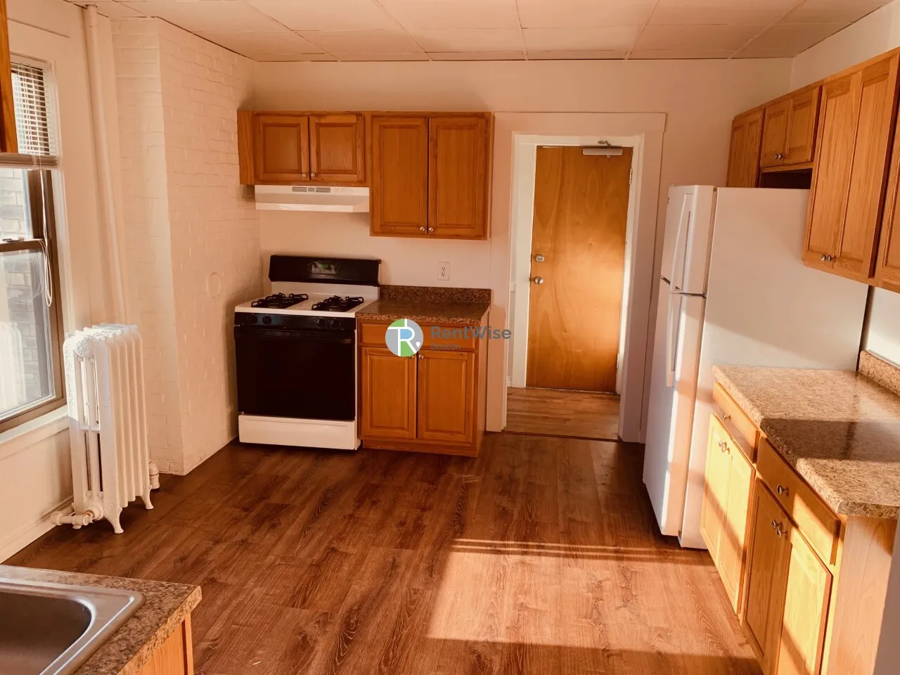 1 bed, 1 bath apartment for rent at 337 Washington St Unit 5, Newton Corner — photo 5 of 11