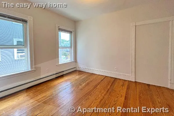 3 bed, 1 bath apartment for rent at 337A Beacon St, Porter Square — photo 5 of 10