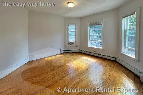 3 bed, 1 bath apartment for rent at 337A Beacon St, Porter Square — photo 9 of 10