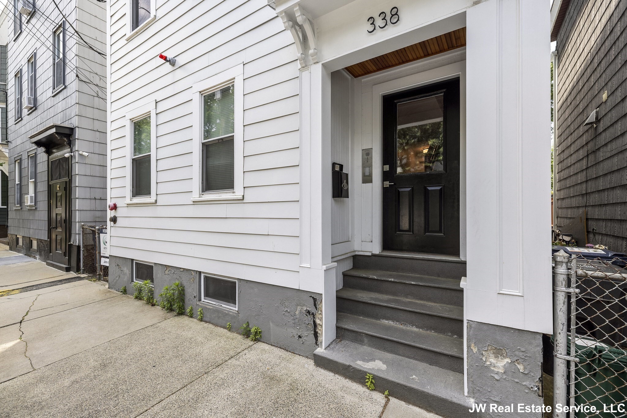 2 bed, 1 bath apartment for rent at 338 Hurley St Unit 3, East Cambridge — photo 8 of 28