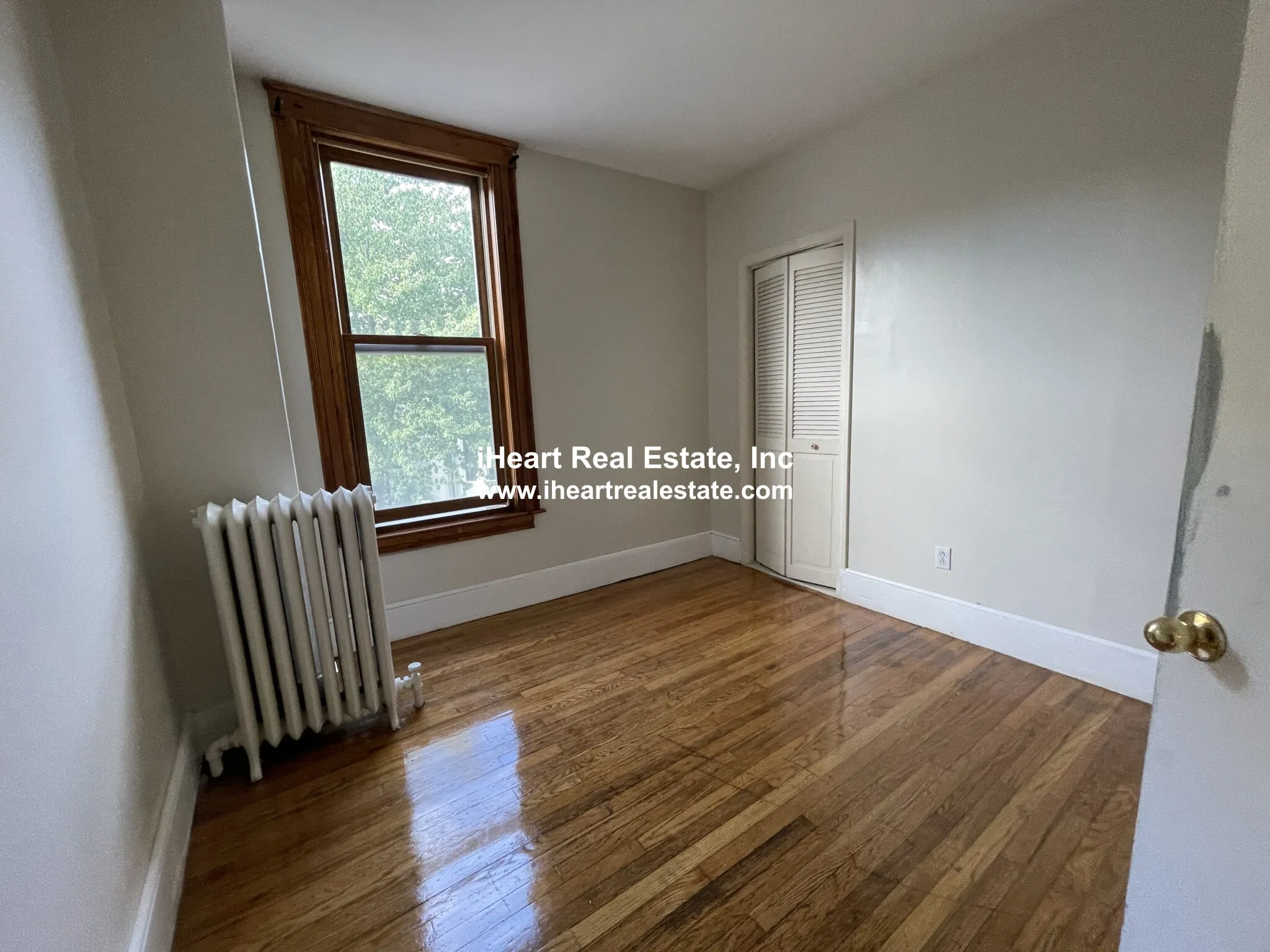 5 bed, 2.5 bath apartment for rent at 338 K St Unit 1, South Boston — photo 21 of 32