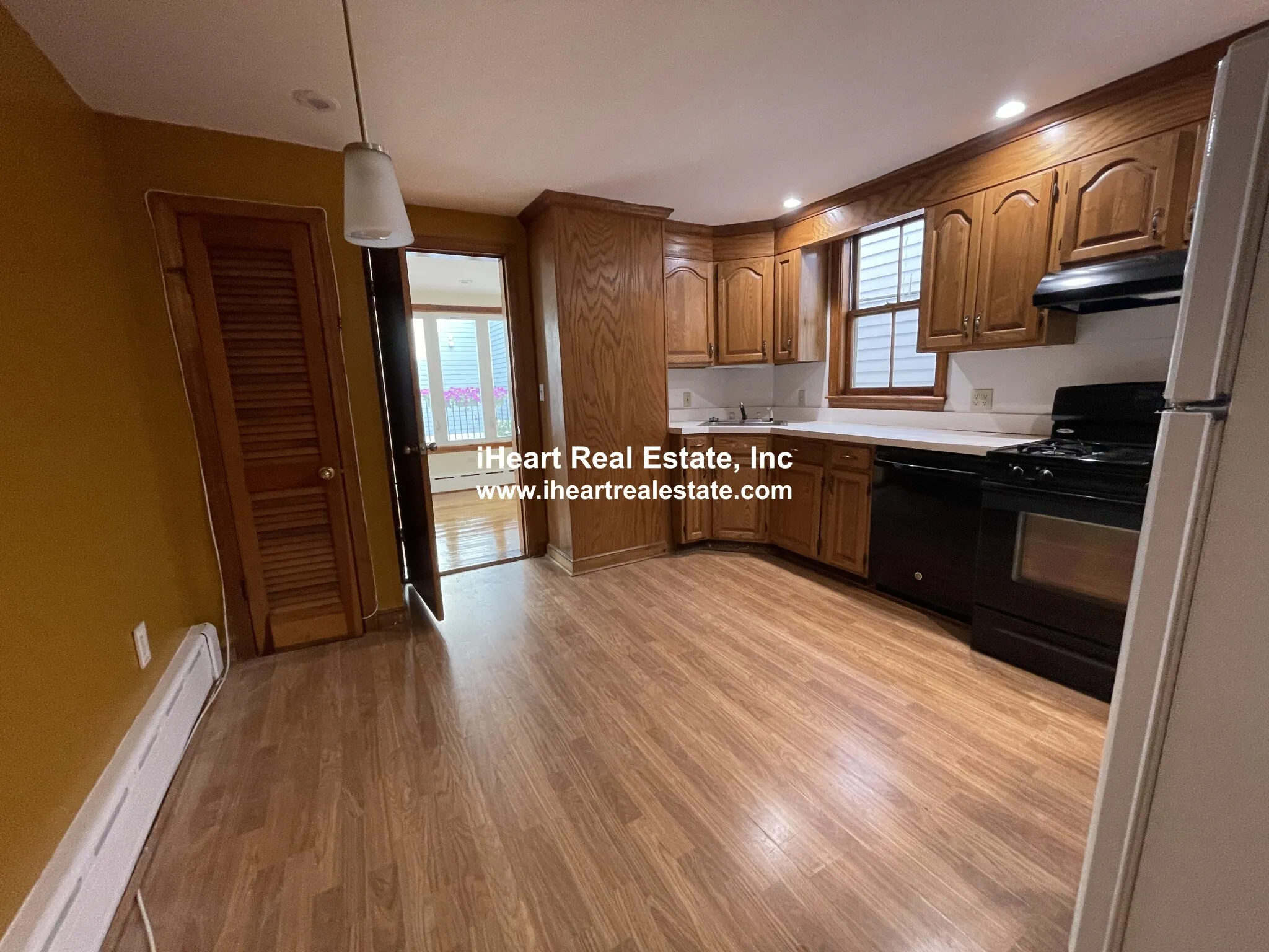 5 bed, 2.5 bath apartment for rent at 338 K St Unit 1, South Boston — photo 27 of 32