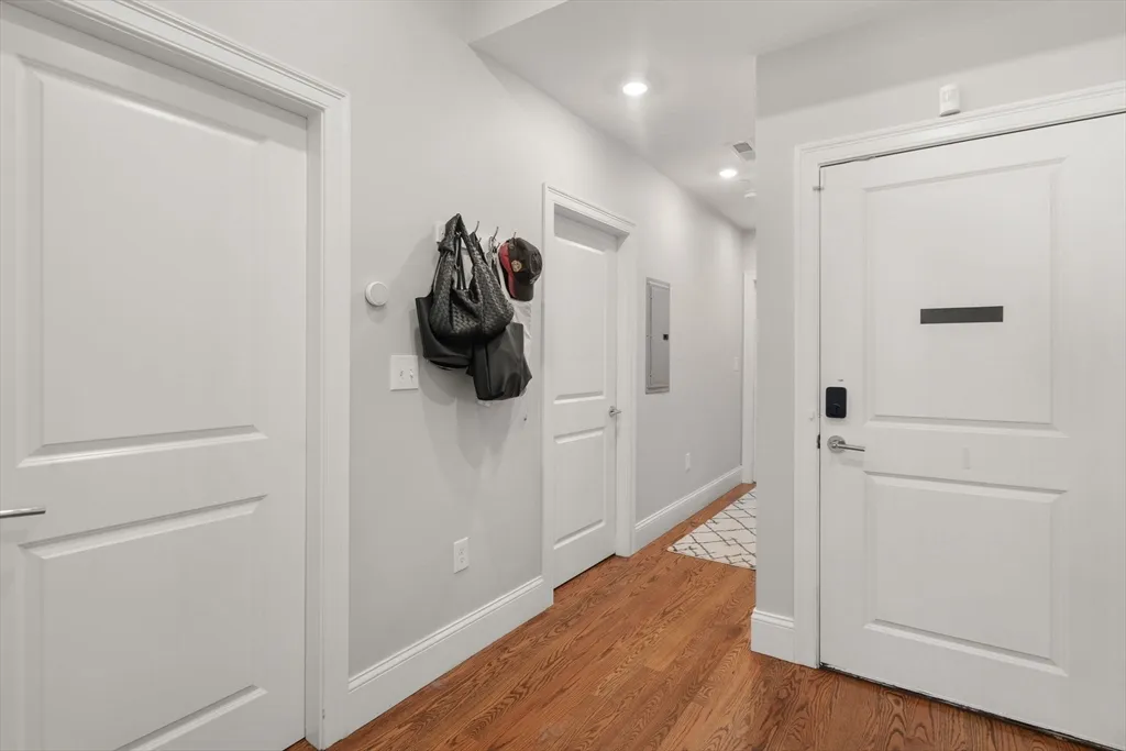 2 bed, 2 bath apartment for rent at 338 Meridian St Unit 2, Central Square — photo 11 of 20