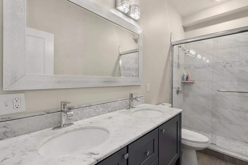 2 bed, 2 bath apartment for rent at 338 Meridian St Unit 2, Central Square — photo 15 of 20