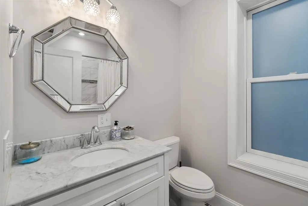 2 bed, 2 bath apartment for rent at 338 Meridian St Unit 2, Central Square — photo 9 of 20