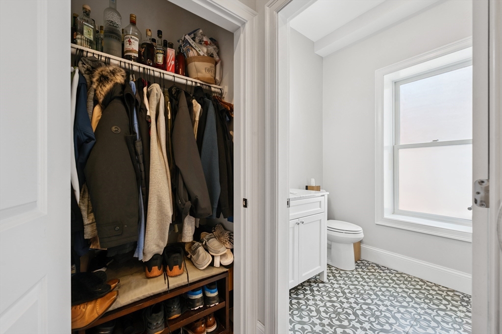 2 bed, 2 bath apartment for rent at 338 Meridian St Unit 4, East Boston — photo 19 of 28