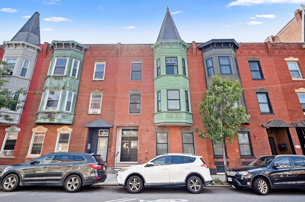 2 bed, 2 bath apartment for rent at 338 Meridian St Unit 4, East Boston — photo 27 of 28