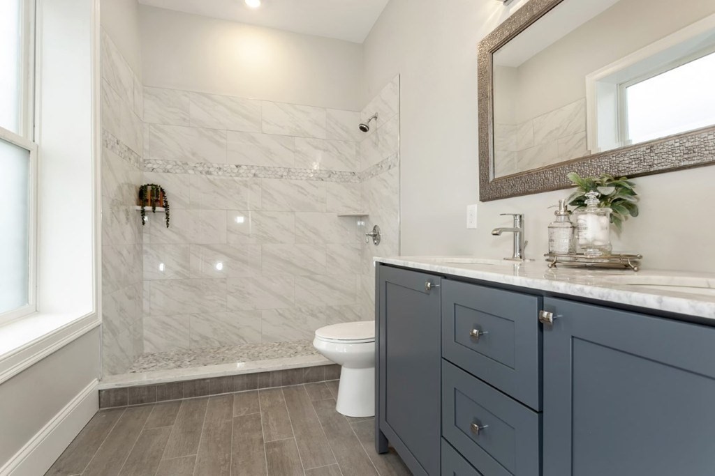 2 bed, 2 bath apartment for rent at 338 Meridian St Unit 4, East Boston — photo 11 of 28