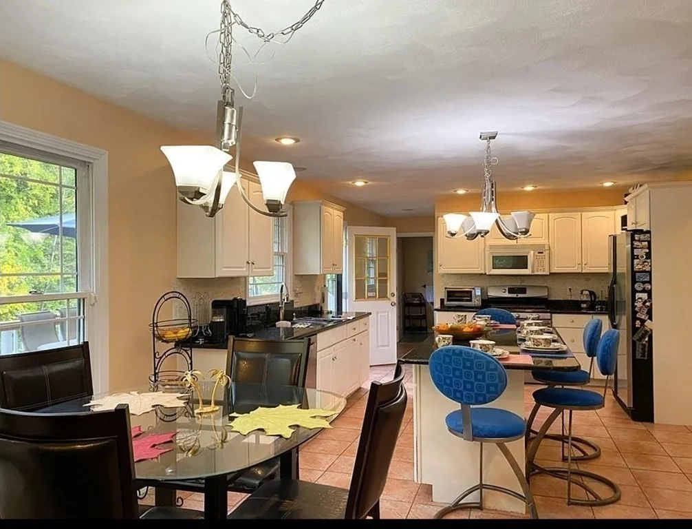 4 bed, 2 bath apartment for rent at 338 River Rd Unit N/A, Andover — photo 7 of 28
