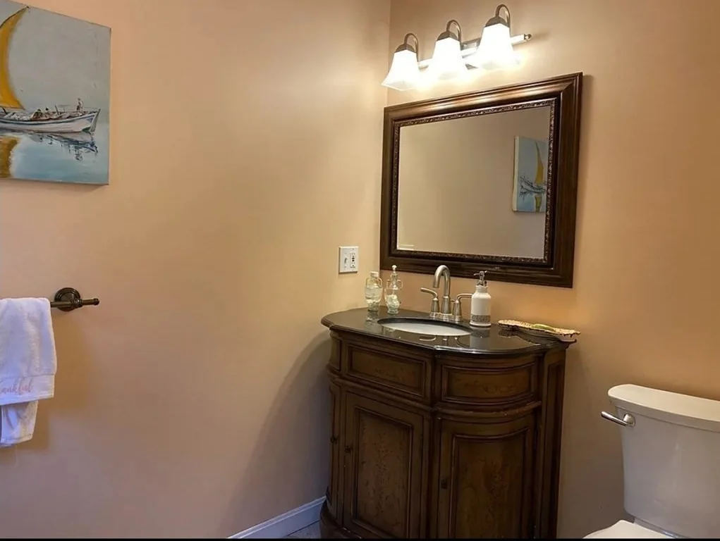 4 bed, 2 bath apartment for rent at 338 River Rd Unit N/A, Andover — photo 13 of 28